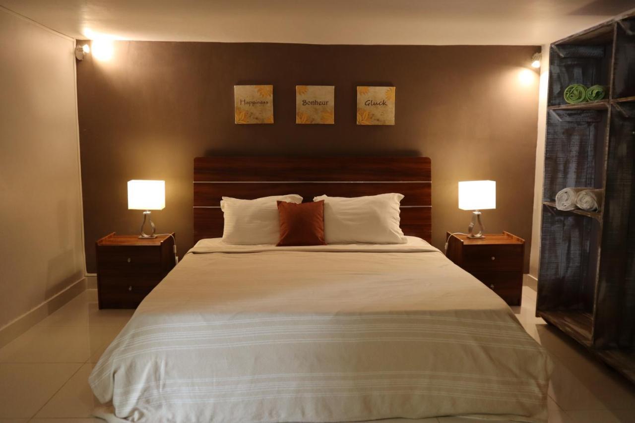 Le Gite Du Bonheur Guest House & Car Rental 타마린 외부 사진