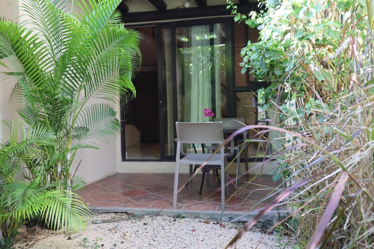 Le Gite Du Bonheur Guest House & Car Rental 타마린 외부 사진