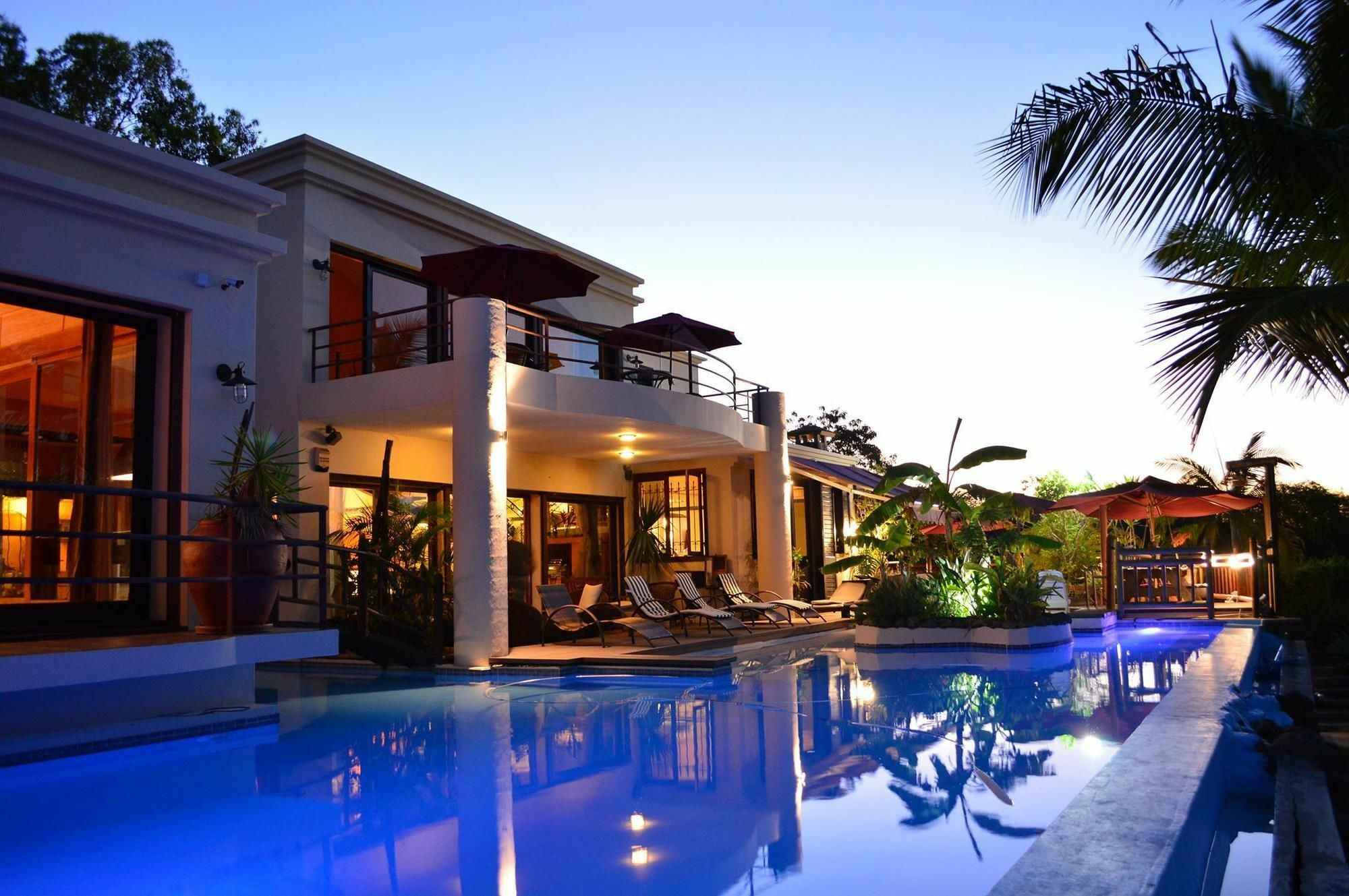 Le Gite Du Bonheur Guest House & Car Rental 타마린 외부 사진